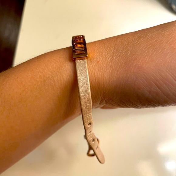 Stella & Dot inspire bracelet - Picture 3 of 3